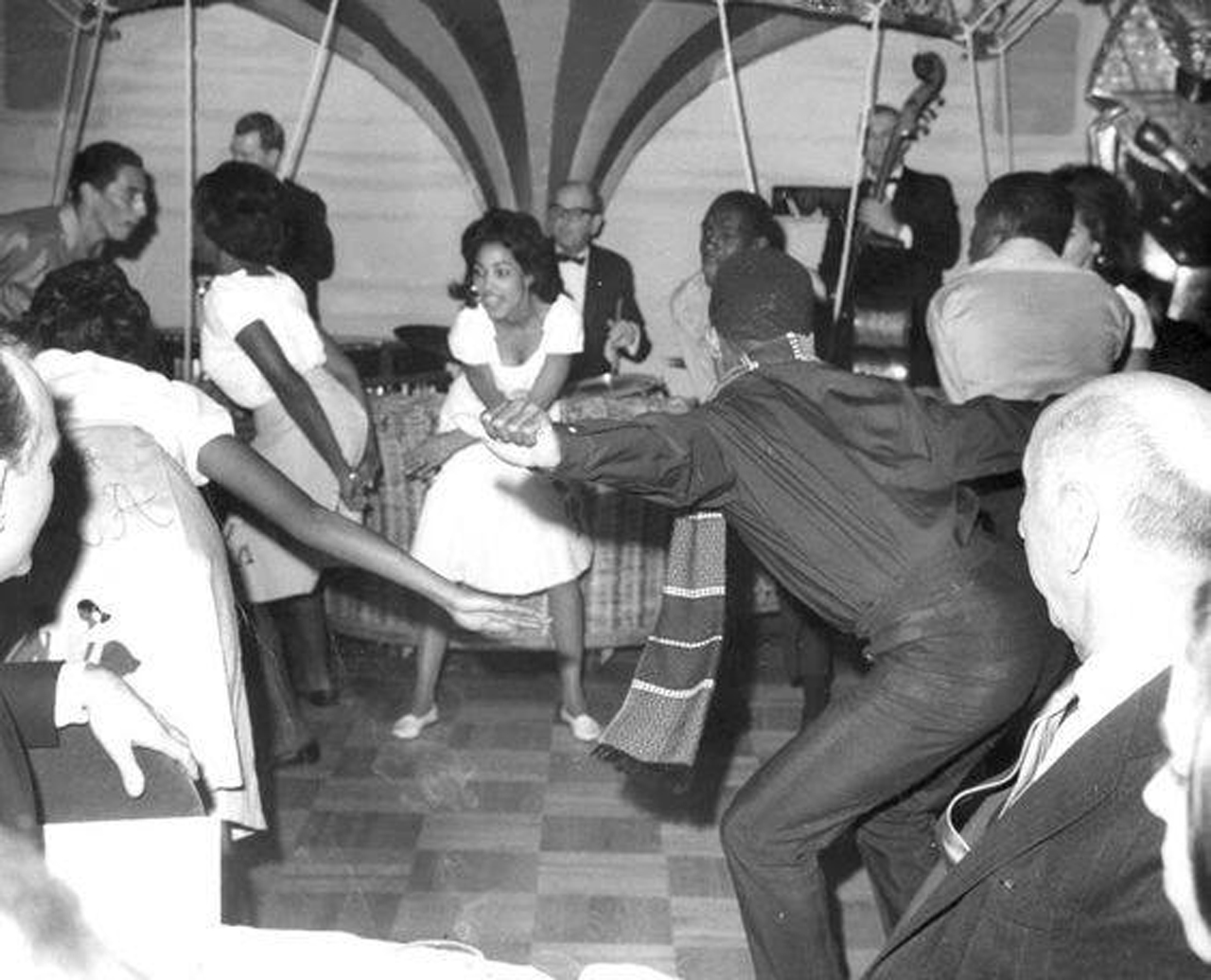 salsadancehall-flyer.jpg