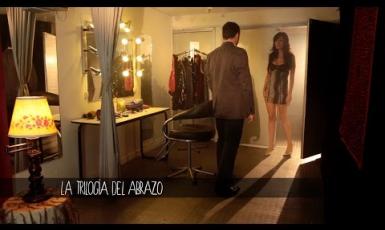 LA TRILOGIA DEL ABRAZO cortometraje - THREE PARTS TO A HUG short film
