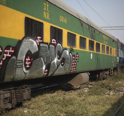 grafiti metro de medellin