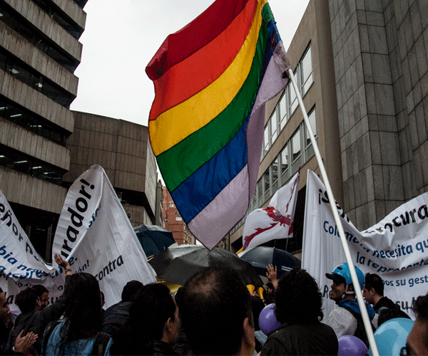 En una fiesta llena de piñatas y rosarios retumbó el "Chao Procu"