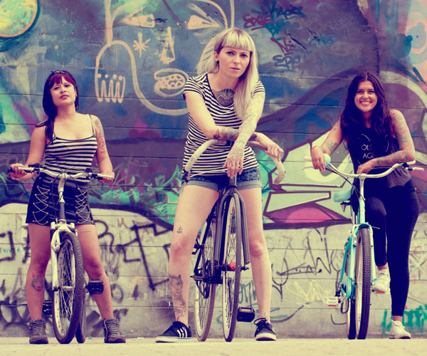 cuadrada-chicas