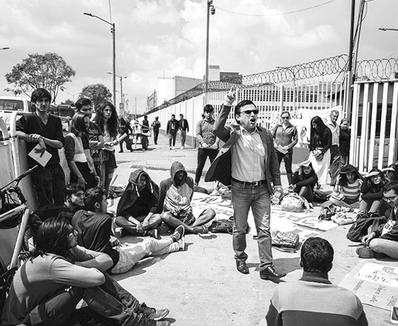Clase a la Calle Cartel Urbano