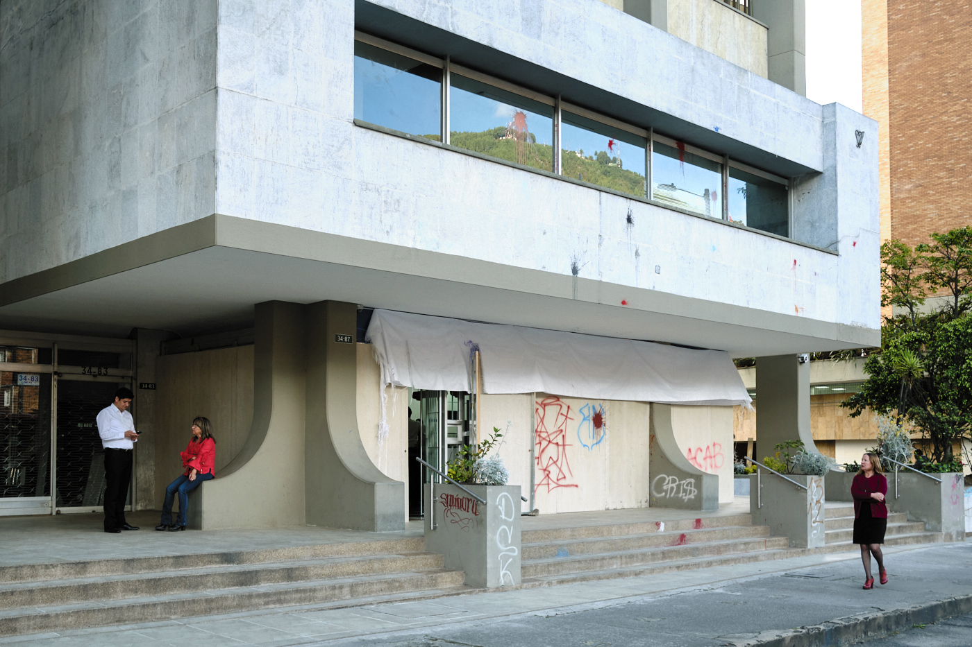 07-banco_de_bogota_parque_nacional.jpg