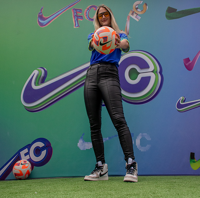 nikefc2.jpg