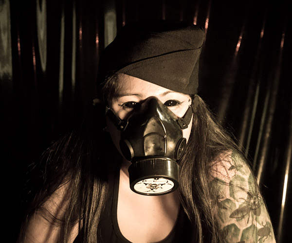 dana kinomoto industrial gotico colombia