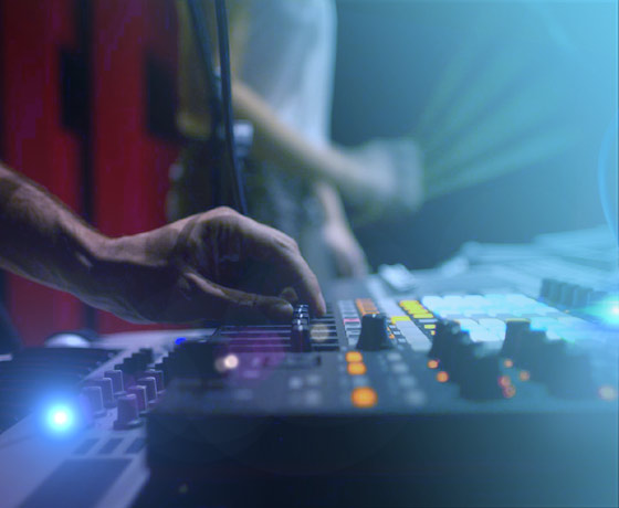 Crear beats propios, la apuesta de los productores electrónicos colombianos