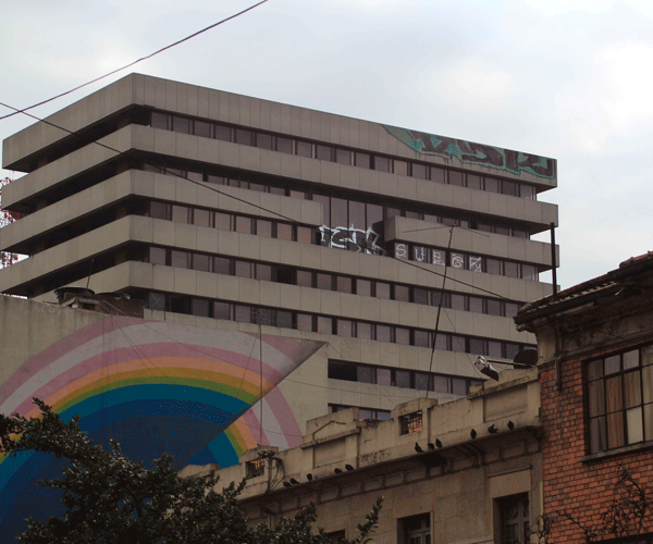 Tres años después de su pérdida VSK sigue coronando los spots de un grafiti sin límites